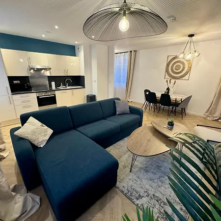 Apartment L'escale Versaillaise By Vyvea Saint-Cyr-lʼÉcole